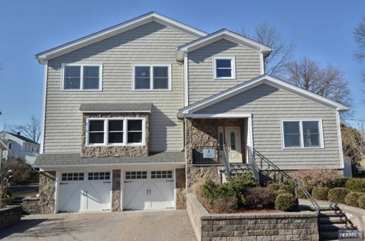 18 Melrose Avenue, front elevation