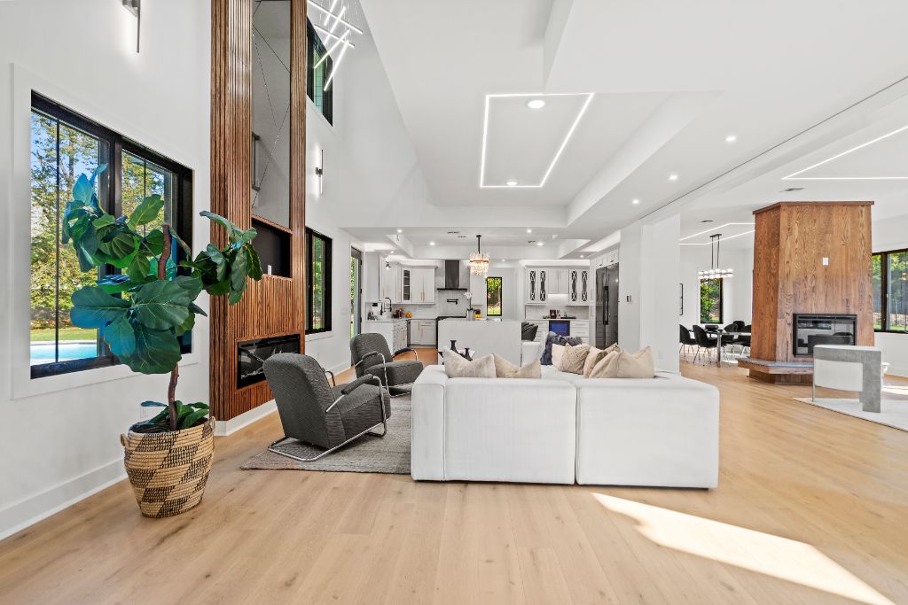 Brook Road Residence, Great room · double-height